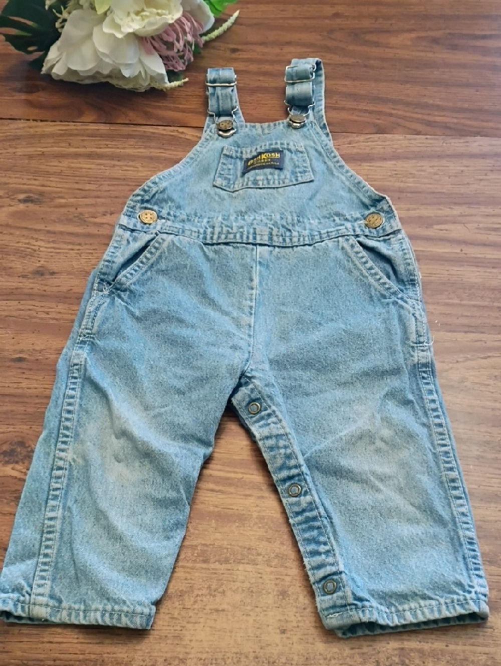 🚂Vintage 24 Months OshKosh B'gosh Light Denim Overalls with Yellow Logo Patch